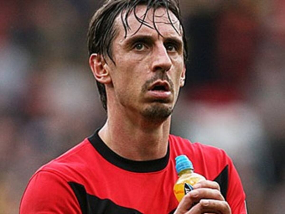 Gary Neville se incorporó al cuerpo técnico de la Selección de Inglaterra