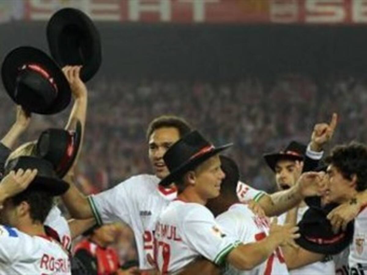 Sevilla vence 2-0 a Atlético de Madrid y gana por quinta vez la Copa del Rey