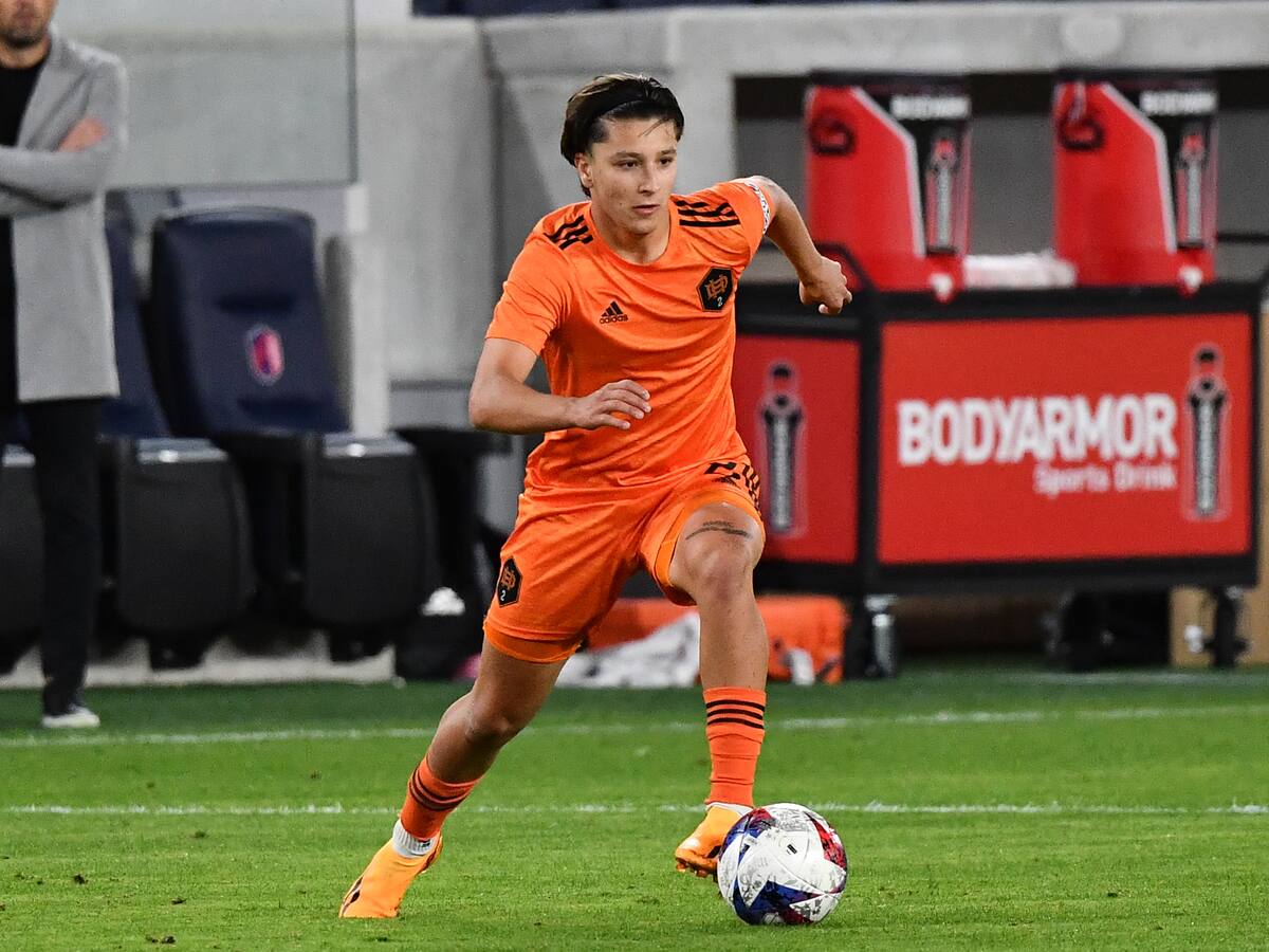 Juan Castilla: “Es un gran honor poder compartir campo con Teo”