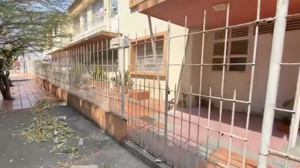 En una casa abandonada está la empresa de venta de carrotanques para La Guajira
