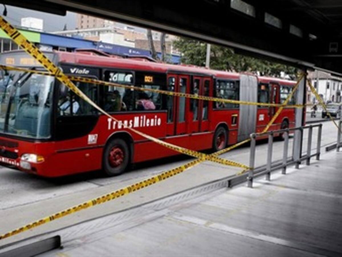 Transmilenio contrató estudio para mejorar el servicio