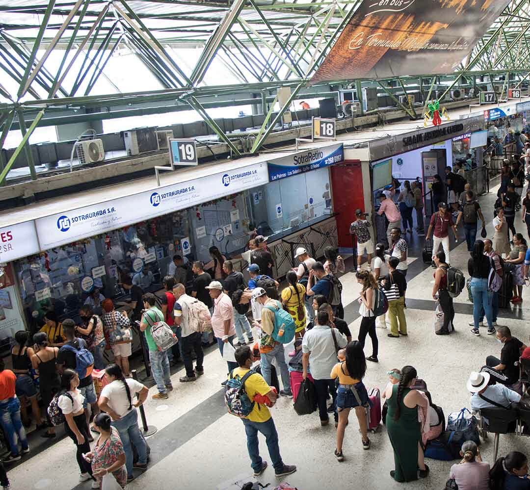 Los transportadores ajustaron quince días sin poder movilizar a los usuarios con normalidad en Antioquia. Foto: Terminales Medellín.