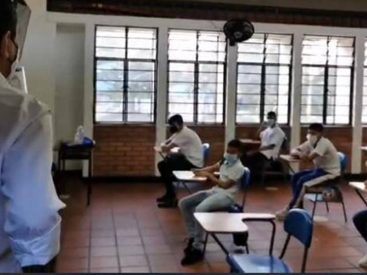 VIDEO: Alcalde Cárdenas supervisó inicio de alternancia