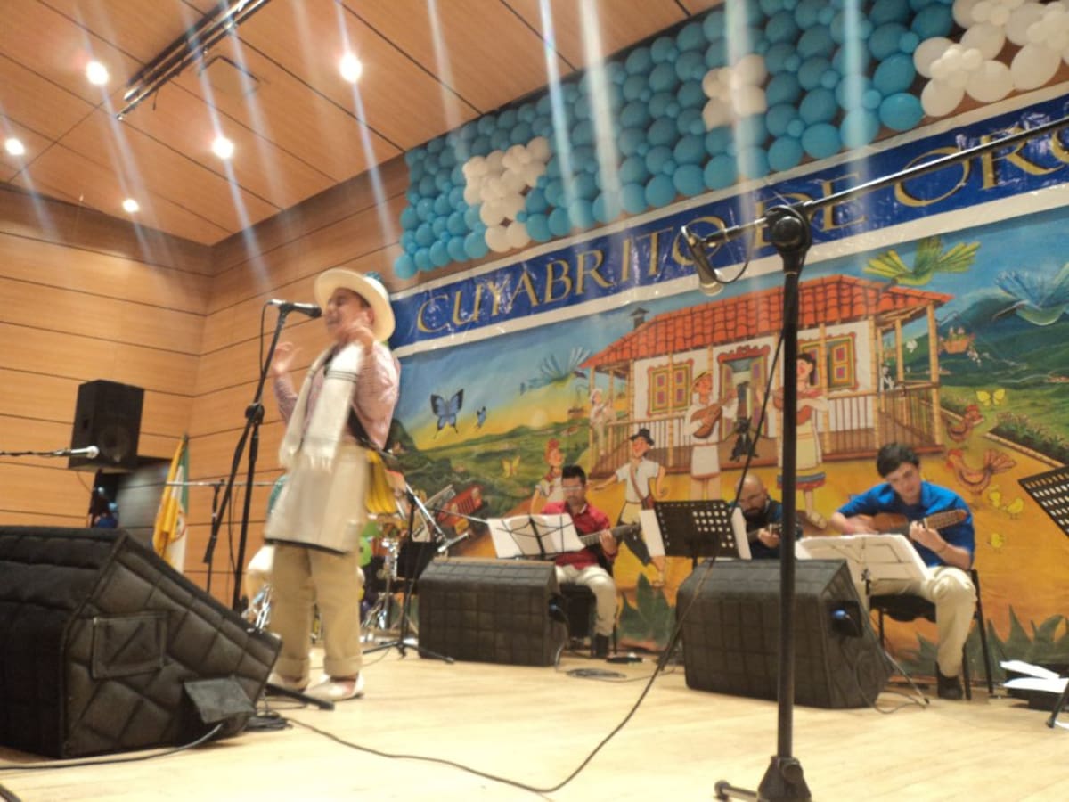 Cesar Augusto Zuluaga, finalista modalidad vocal A de Pereira, Risaralda