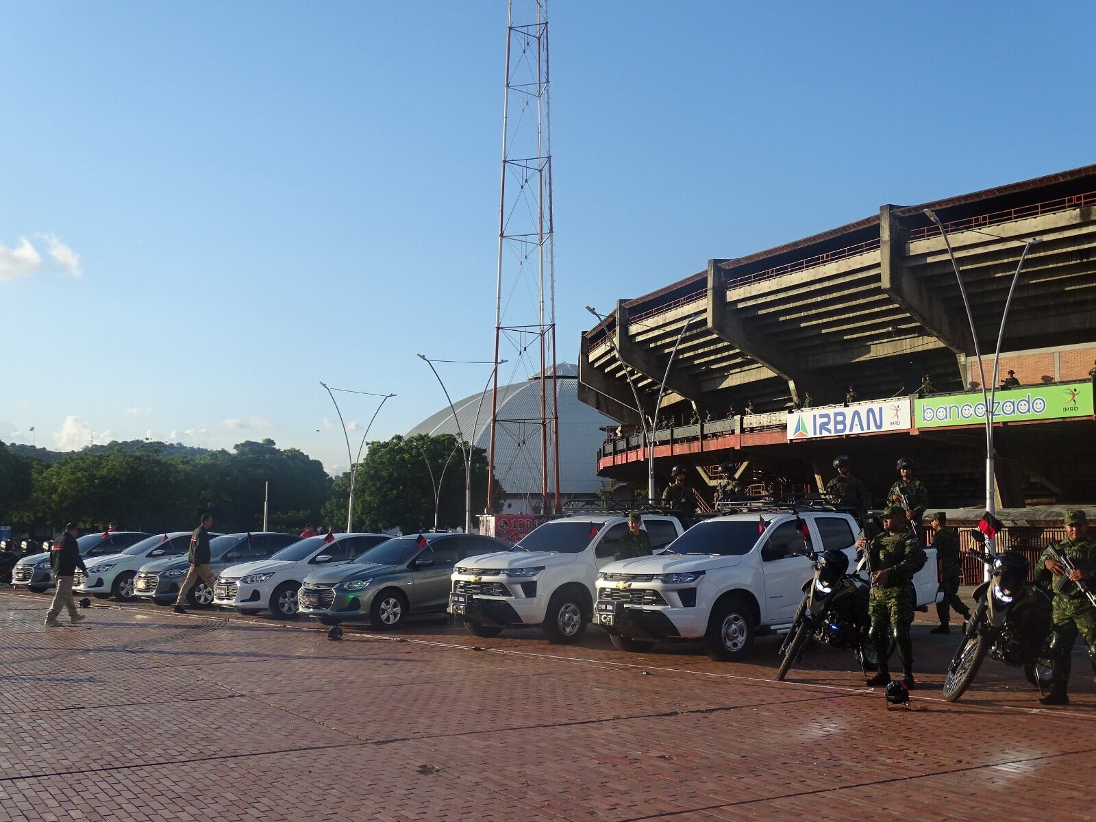 Entregan parque automotor para fuerza pública en Cúcuta. / Foto: Alcaldía de Cúcuta.