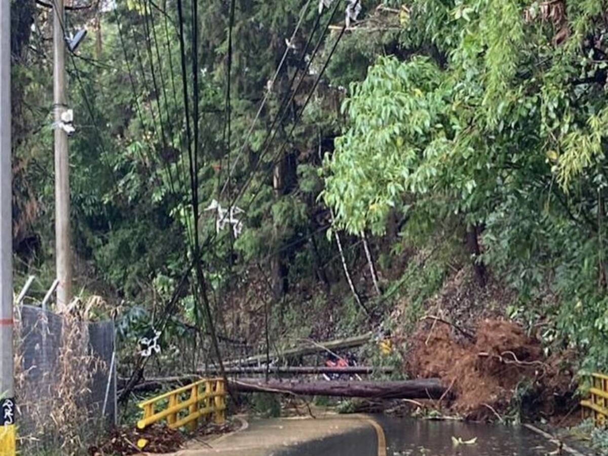 Fuertes lluvías en Medellín no dejaron lesionados