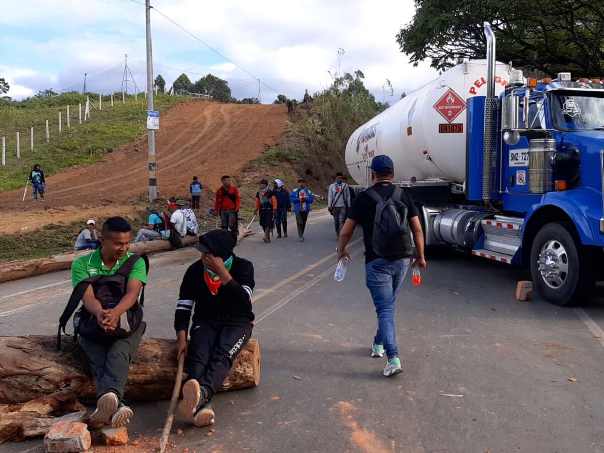Inminente crisis en el suroccidente del país por bloqueo de la vía Panamericana