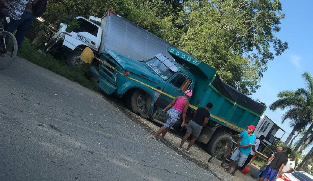 El siniestro se presentó entre una volqueta y un vehículo repartir de alimentos en jurisdicción del municipio de Santa Rosa de Lima