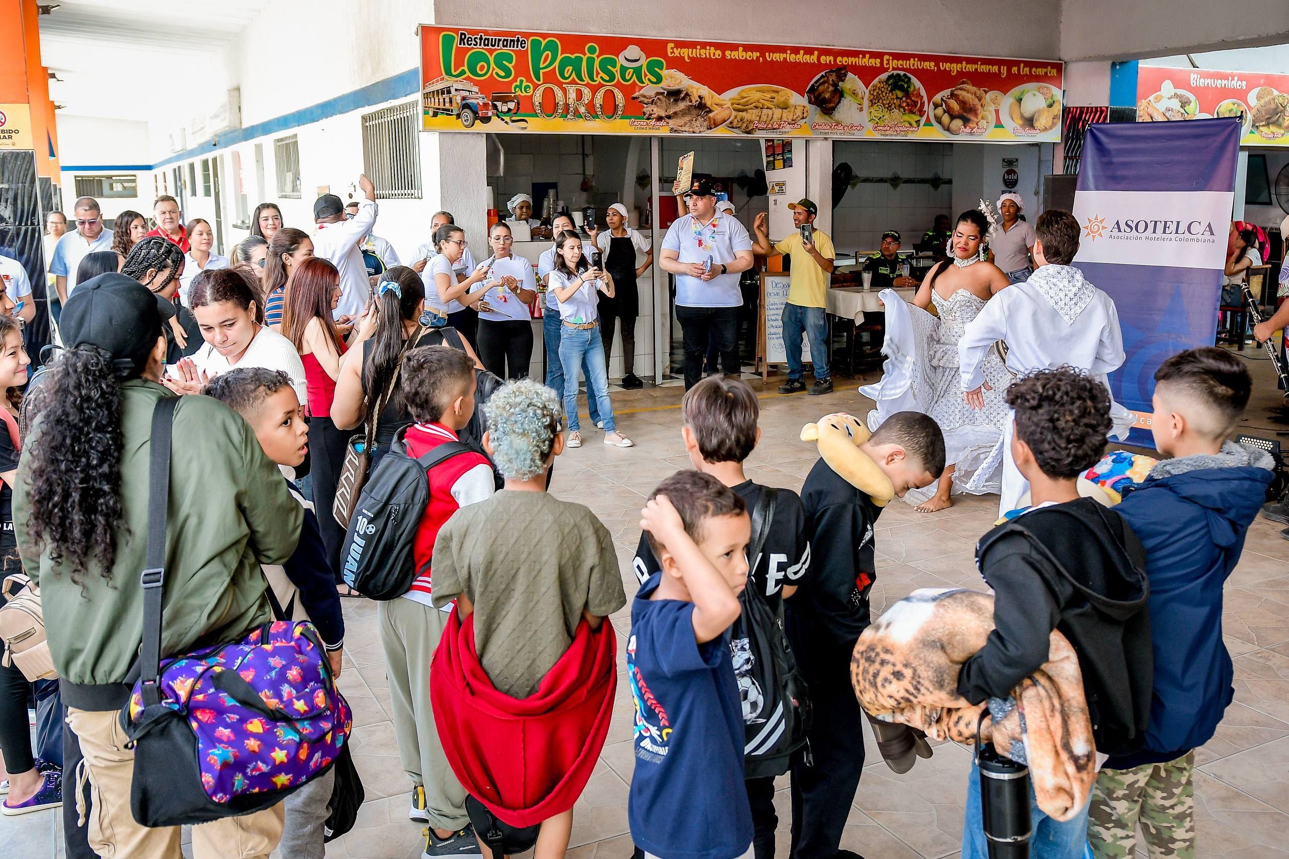 Magdalena lanzó temporada de receso escolar con bienvenida a turistas en Santa Marta/ Gobernación del Magdalena.