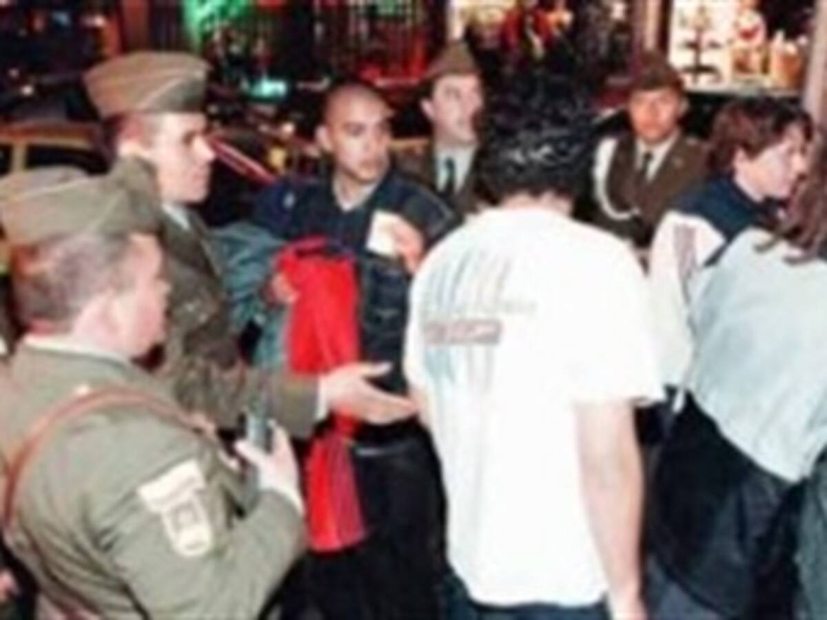 Toque de queda para menores en Medellín