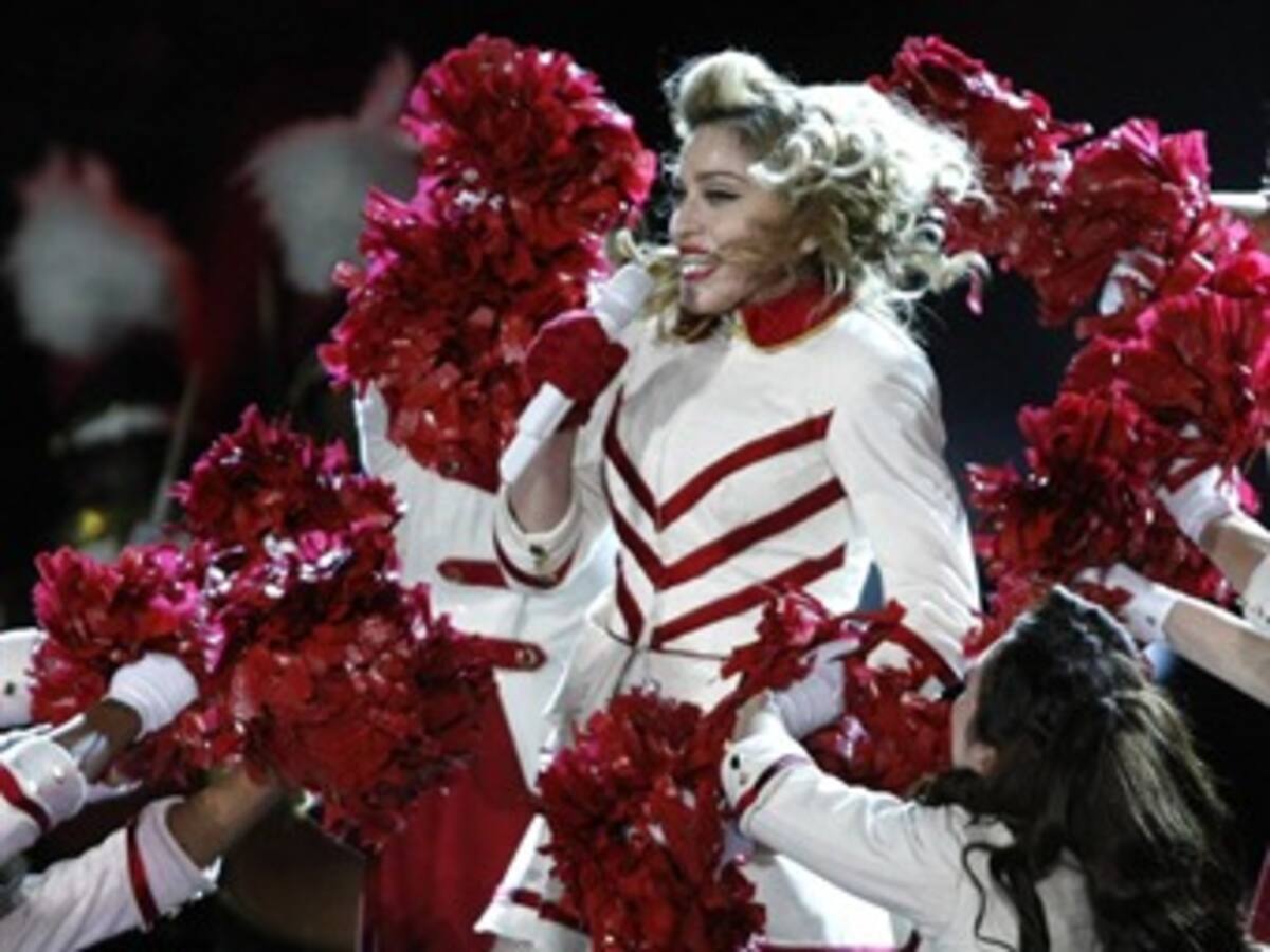 Madonna abre su gira rusa con escándalo por su apoyo a punks y homosexuales