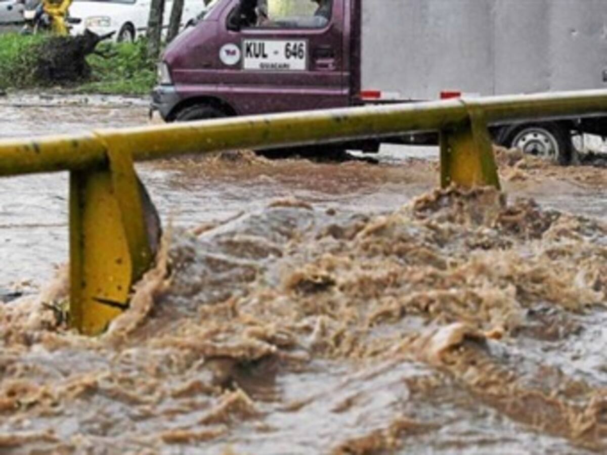 Emergencia en Cali por fuerte aguacero