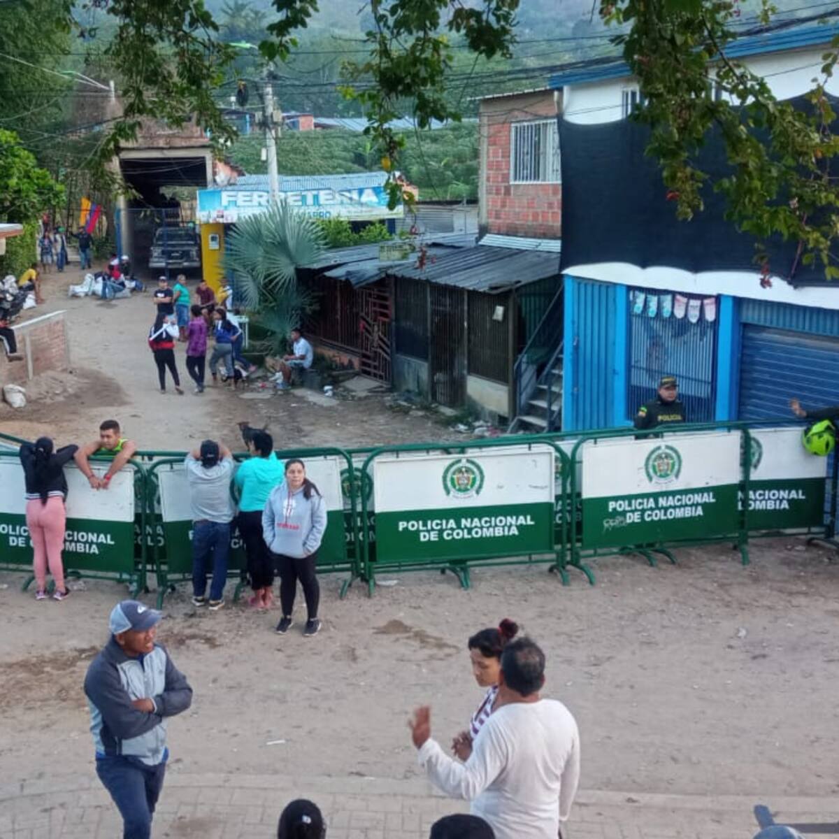 Policía y ejército ocupan el sector de Puente Nariño límites entre Bucaramanga y Girón