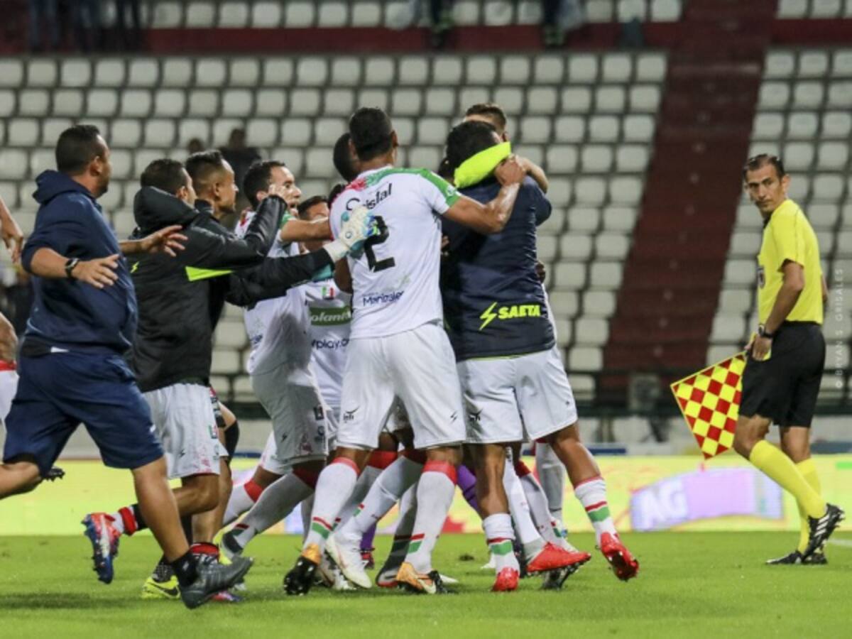 Once Caldas venció a Millonarios y todo se definirá en El Campín