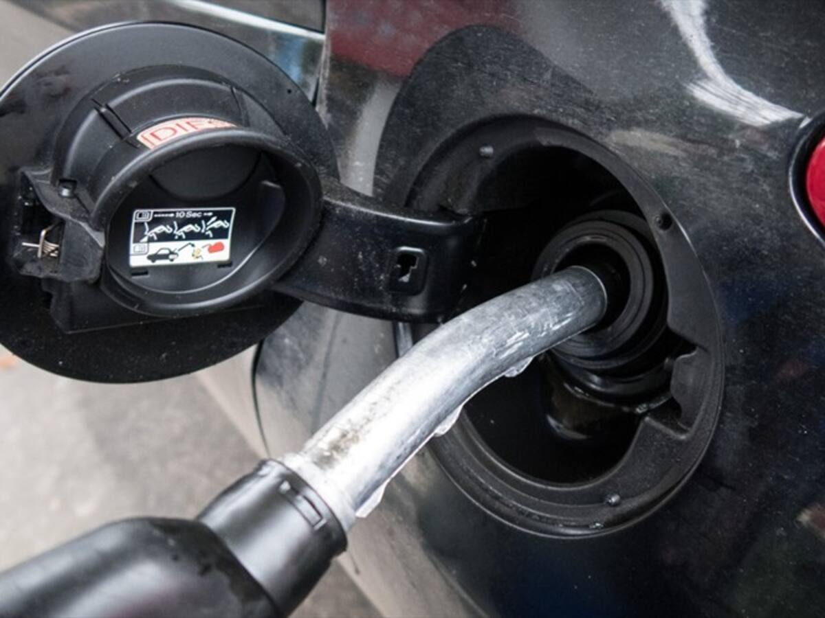 Denuncian escasez de gasolina en México