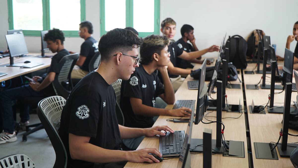 Nueva convocatoria busca formar a jóvenes en desarrollo de software en Barranquilla