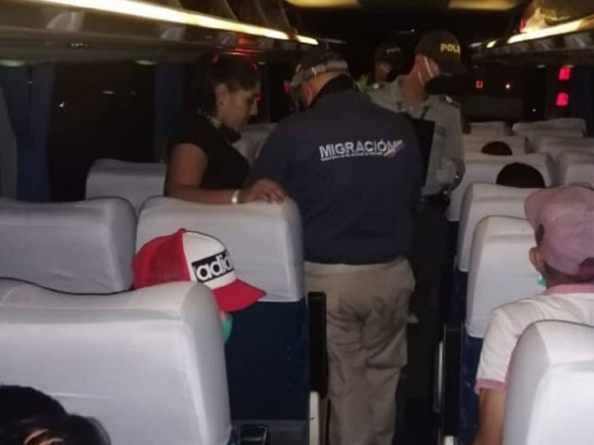 Desde Buenaventura venezolanos retornaron a su país de origen