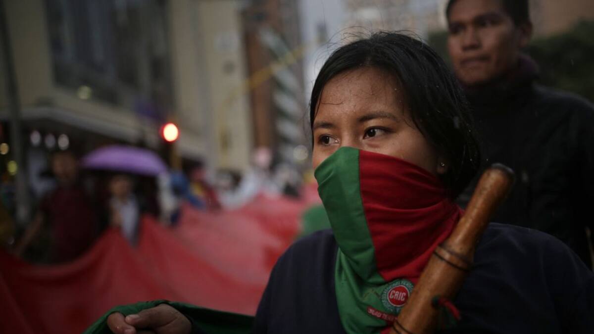 Minga indígena se mantiene en su marcha a Bogotá