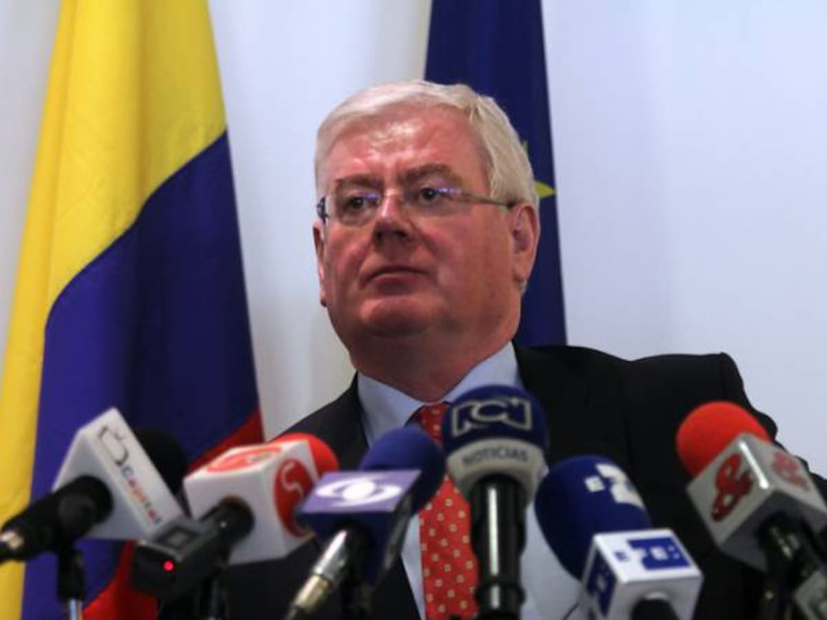 El fin del conflicto es una buena historia: Eamon Gilmore