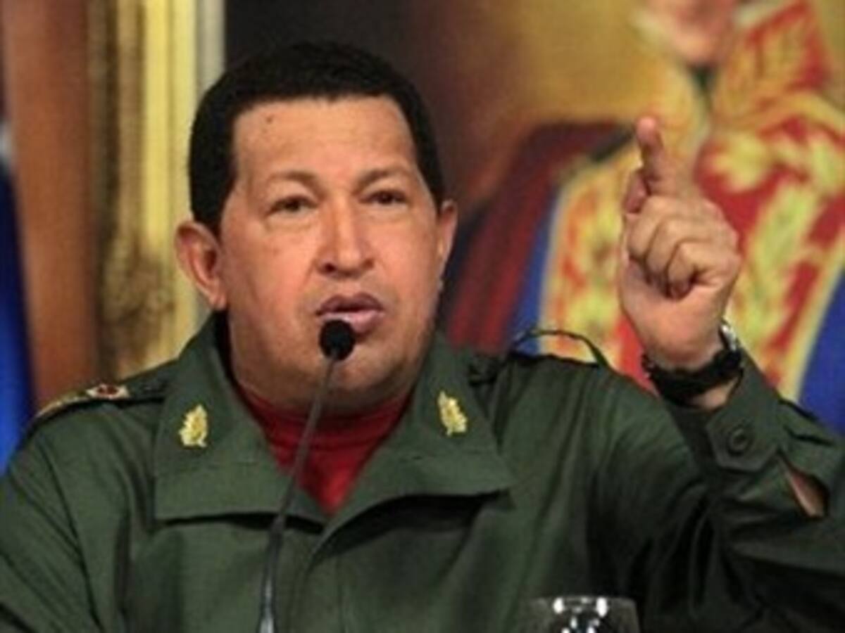 Chávez califica como 'cosa de sinvergüenzas' la expulsión del militar venezolano detenido en Colombia