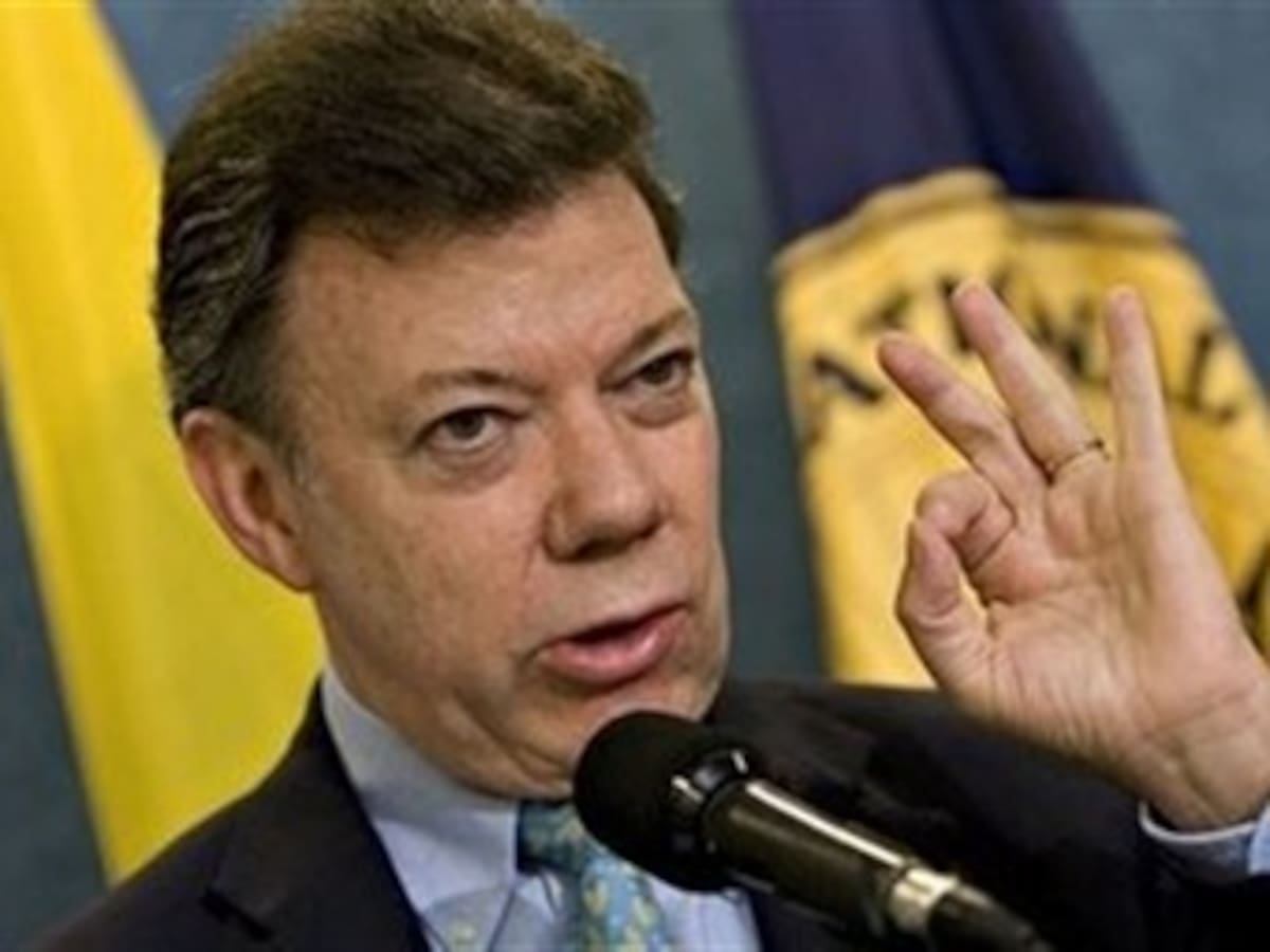 Juan Manuel Santos le seguirá apostando al referendo reeleccionista