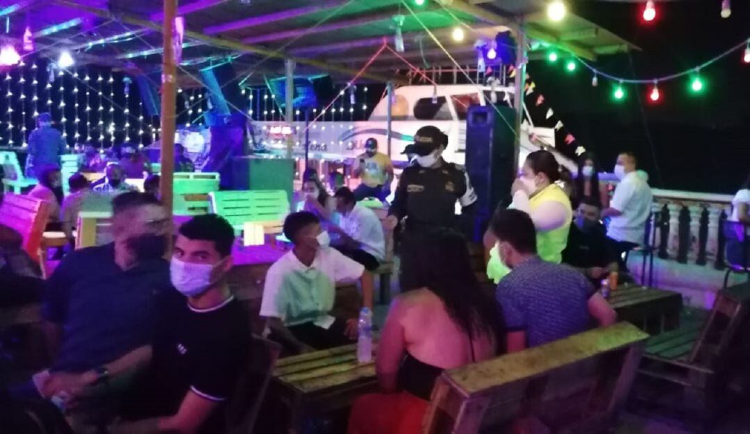 Operativos de vigilancia a establecimientos nocturnos