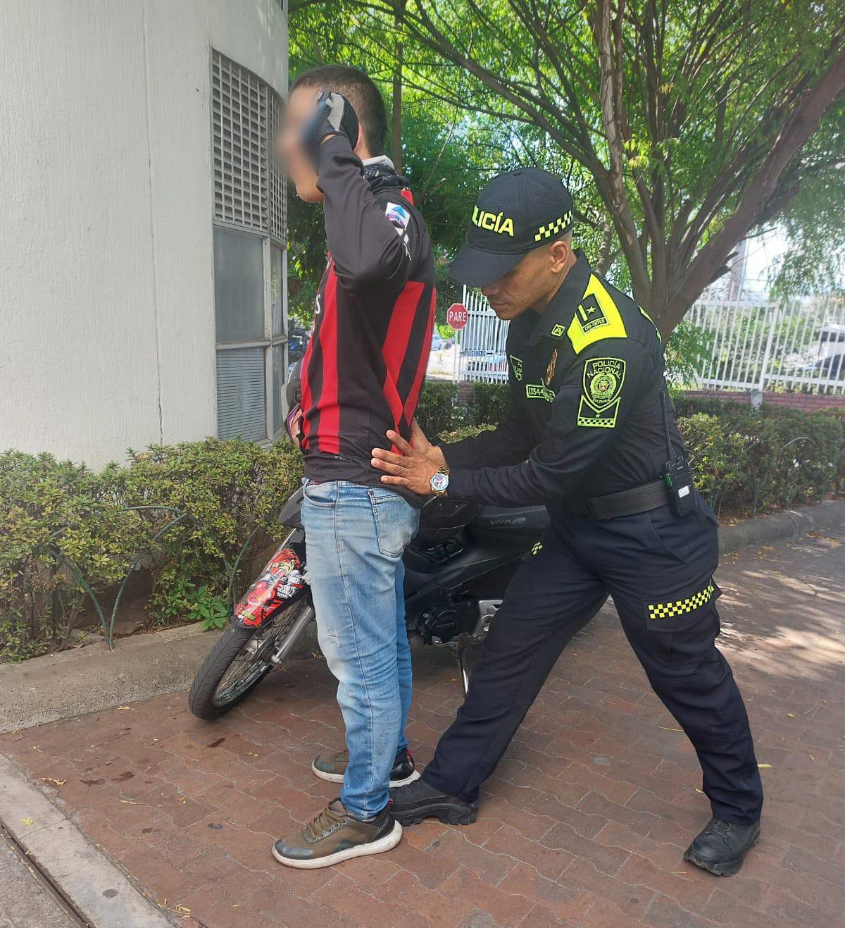 A la línea de emergencia 123 ingresaron un total de 2.811 llamadas, destacando entre estas: 14 por violencia intrafamiliar y 10 por riña.