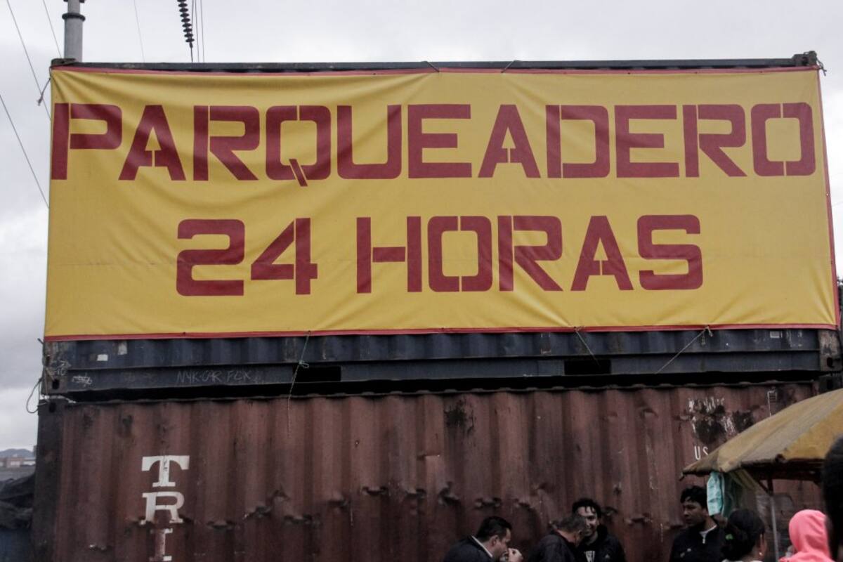 Durante el balance el ministro de Defensa reportó la captura de 33 personas por daños a propiedades ajenas, violencia contra servidores públicos y perturbación al servicio público. Aunque fueron dejadas en libertad están vinculadas a las investigaciones por parte de la Fiscalía.