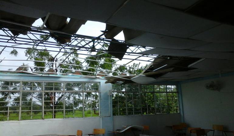 Así quedo uno de los salones de la Institución Educativa.