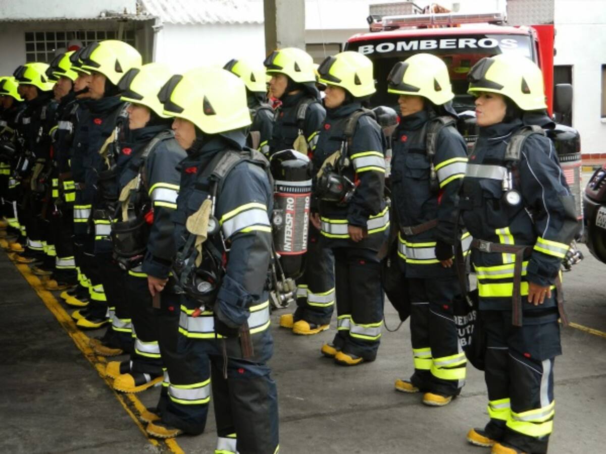Inicia el pago de la sobretasa bomberil en Bogotá para fortalecer atención de emergencias