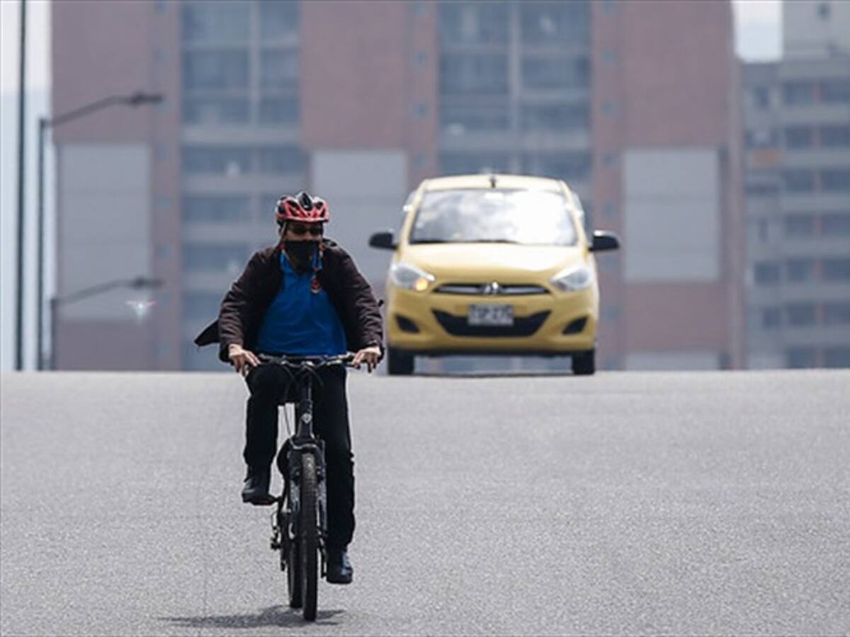 Por el Día Sin Carro, usuarios de bicicletas deben llevar respirador