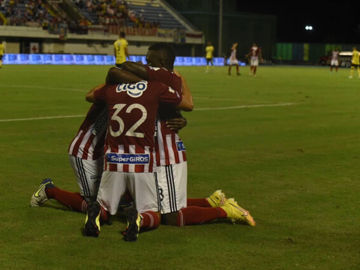 Junior se acordó de ganar en Liga y se acercó a los ocho