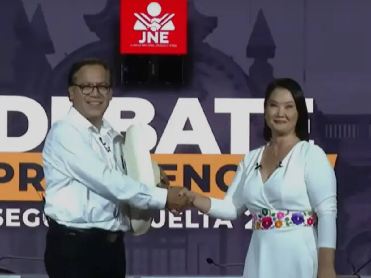 Fujimori y Sánchez prometen más gasto en salud y educación en el debate electoral en Perú