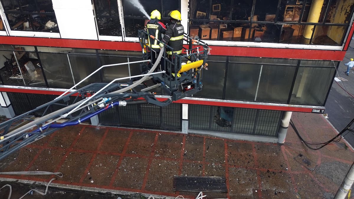 Controlado incendio en Ibagué