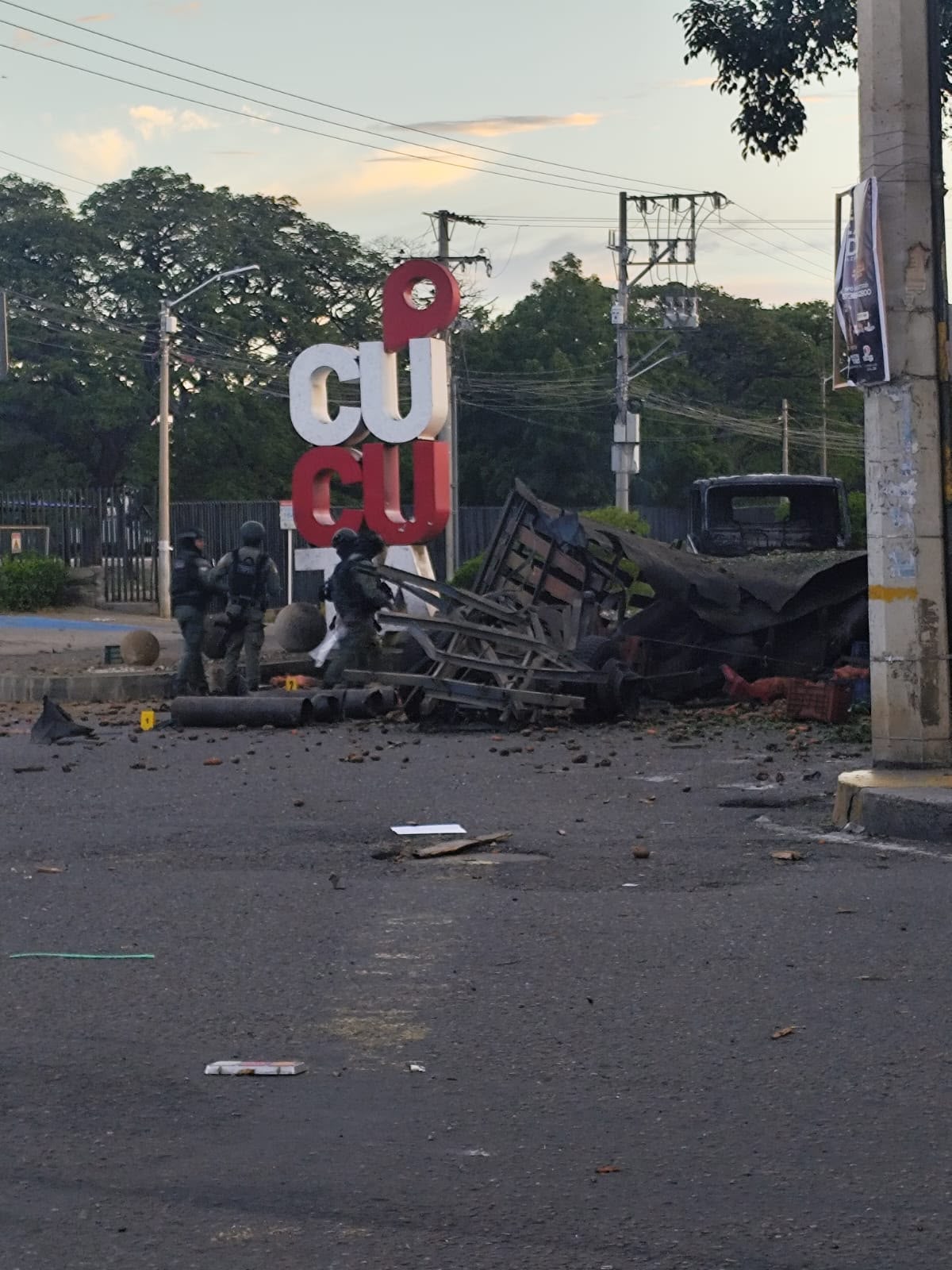 Atentado contra la Policía de Norte de Santander en Cúcuta. / Foto: Caracol Radio.