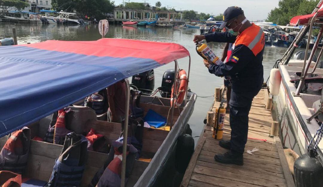 Pasajeros en Coveñas.