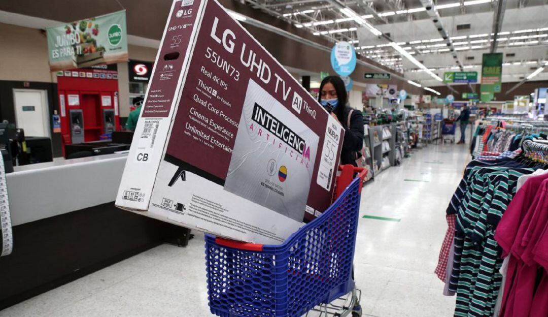 Neiva vive hoy el último día sin IVA.