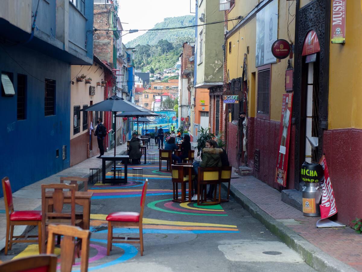 Según la IA: ¿Cuál es la casa más antigua de Bogotá? Se construyó el 1570 y es colonial