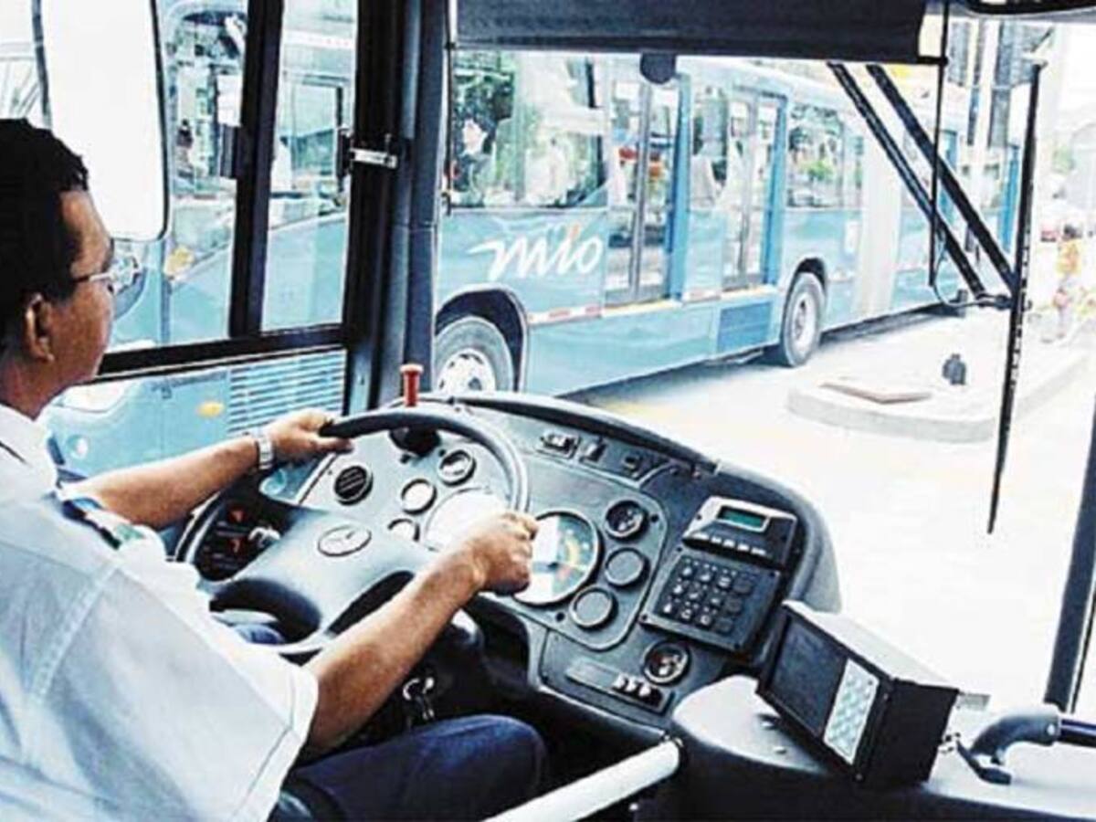 Piden respeto para trabajadores y conductores del Mío