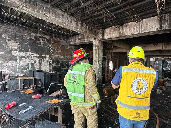 Incendio en Barrio Triste fue apagado- foto DAGRD
