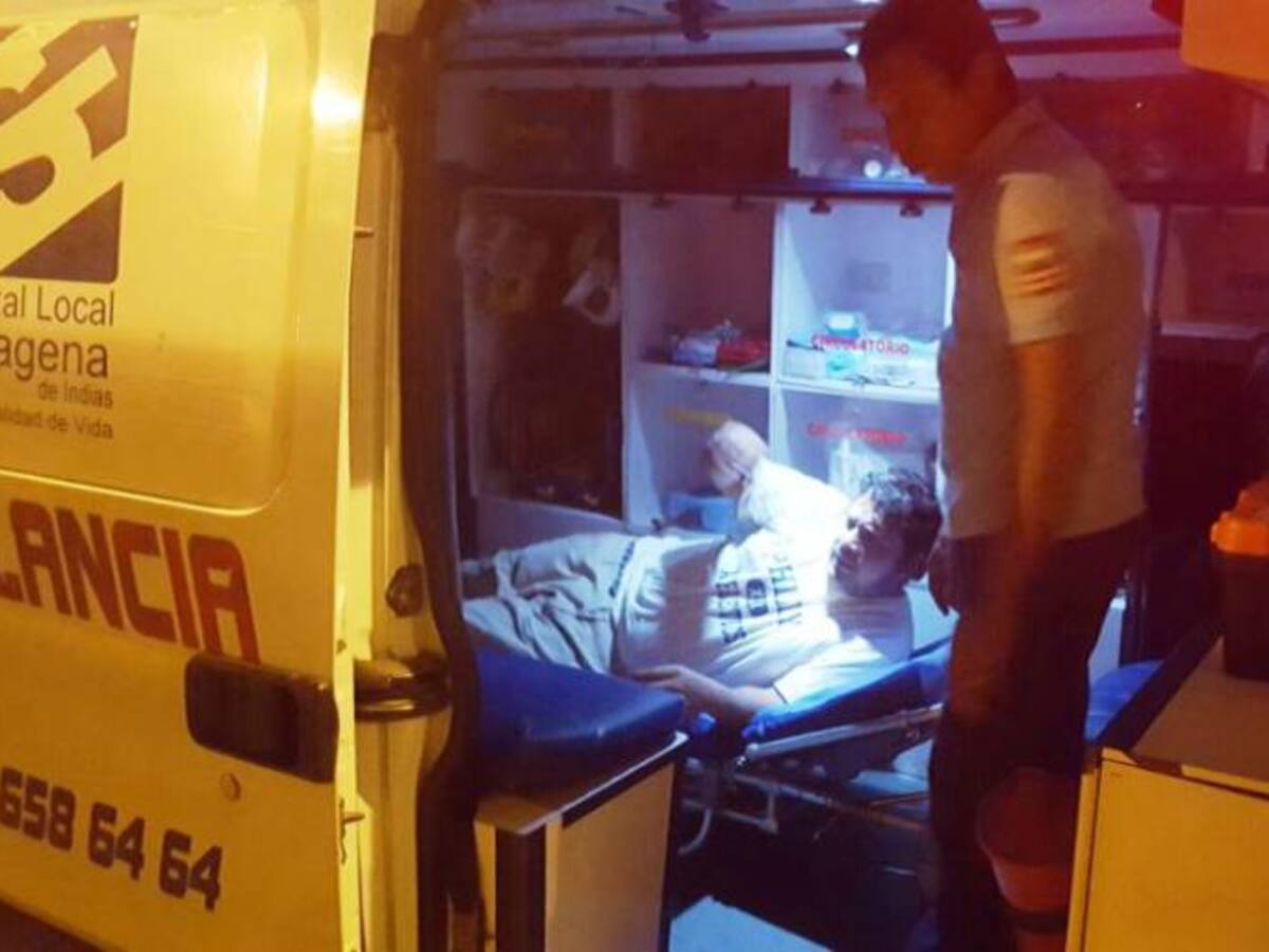 Armada Nacional evacúa investigador marino cerca a Cartagena