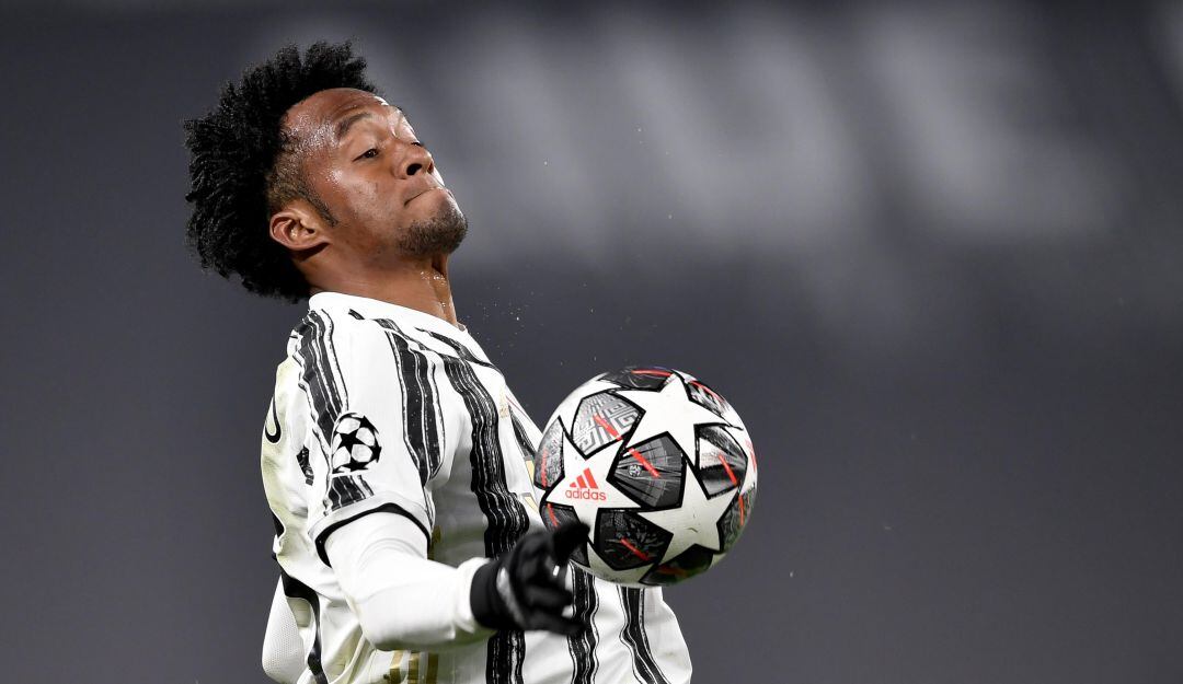 Juan Guillermo Cuadrado ante el Porto en la Champions League.