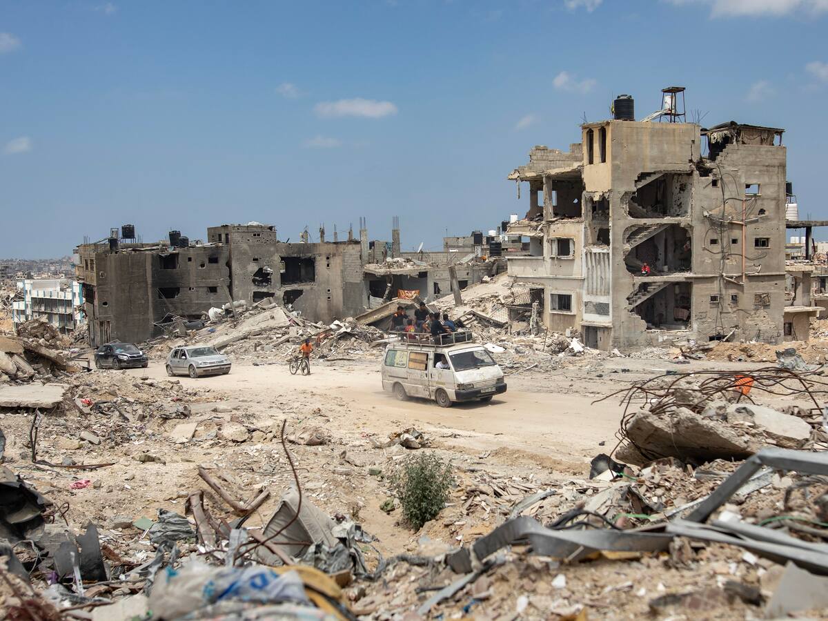 Más de 10 mil personas han quedado sepultadas bajo los escombros en Gaza: Naciones Unidas