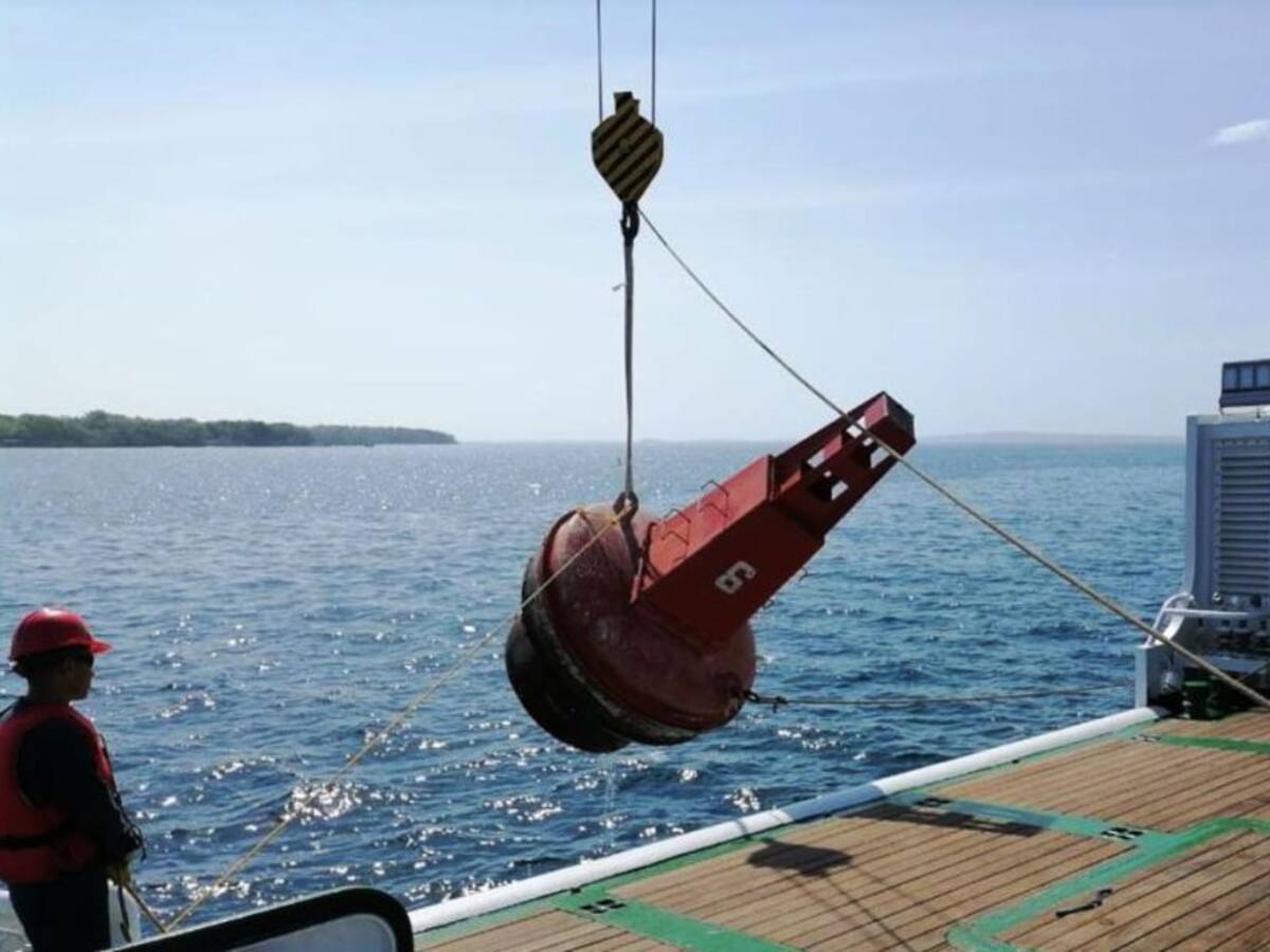 Dimar realiza mantenimiento a faros y boyas en Islas del Rosario