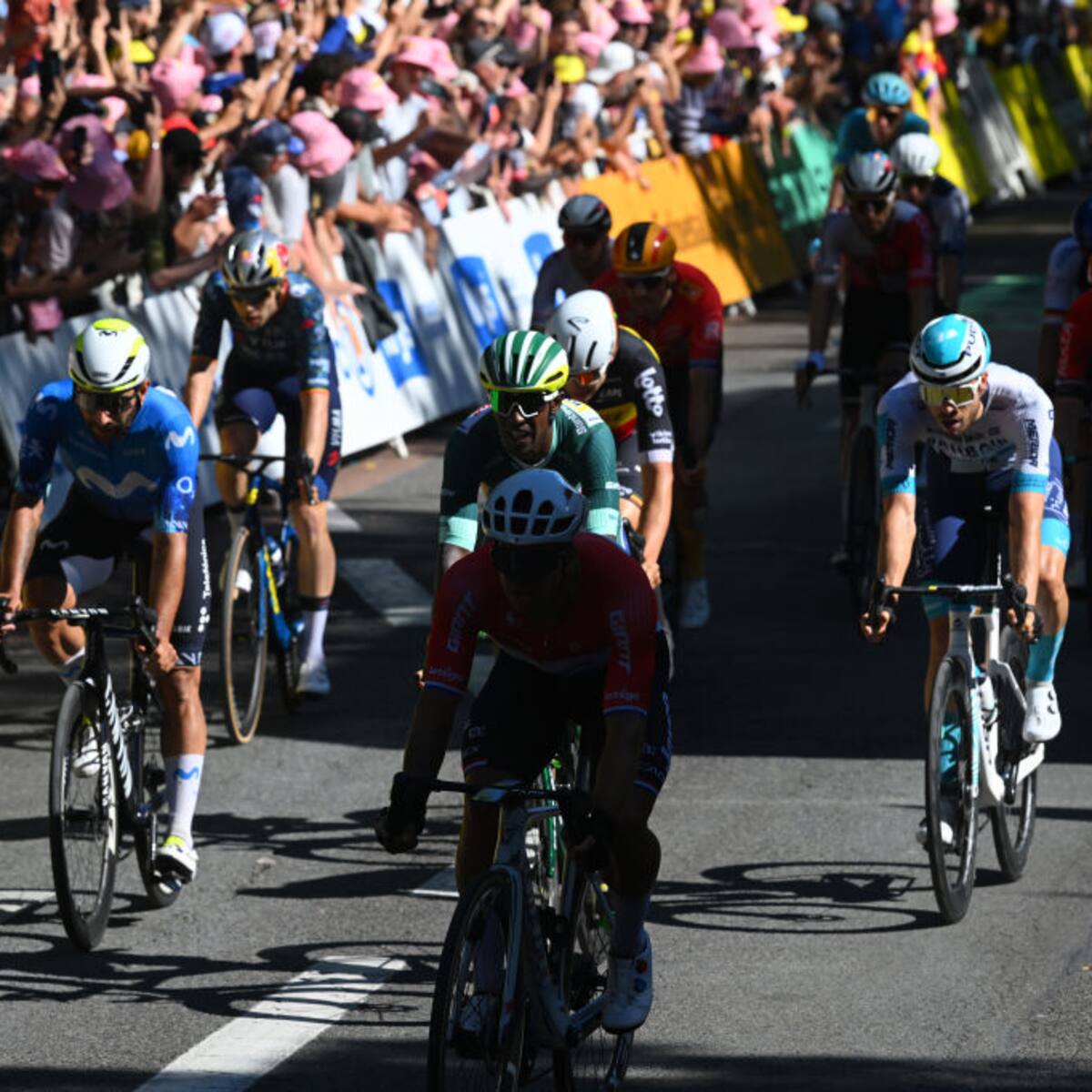 Contrarreloj del Tour de Francia: hora de salida de los colombianos y cómo ver