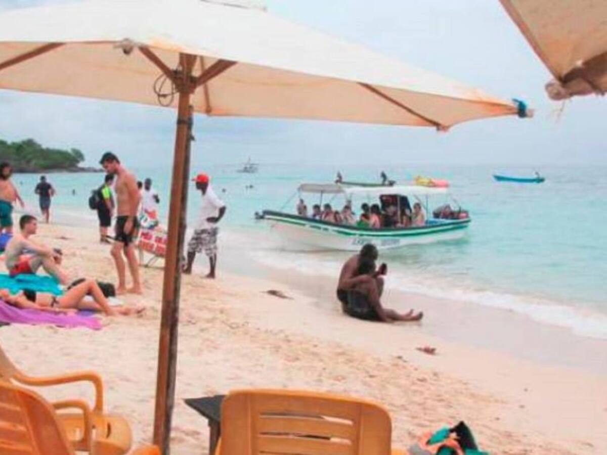 Distrito pide cumplir a cabalidad que en Playa Blanca no se puede pernoctar