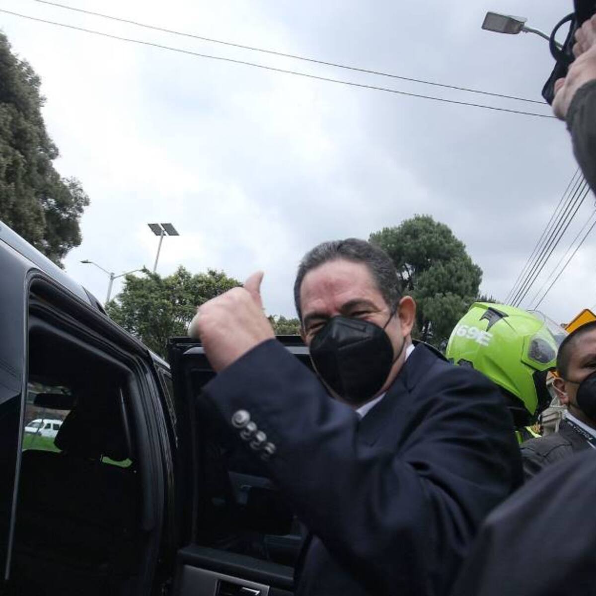 Vargas Lleras como MinDefensa: el deseo de Rodolfo Hernández para su Gobierno