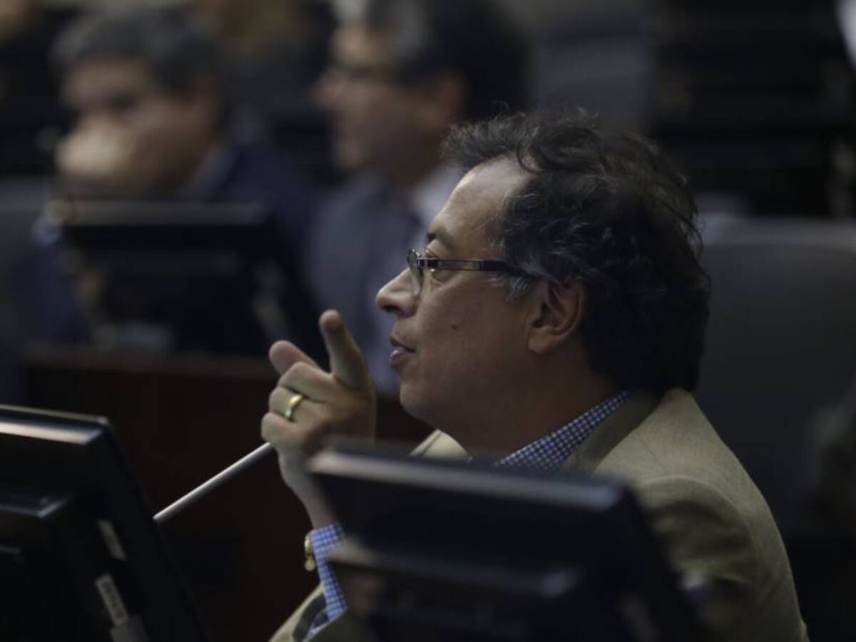 ¿Cómo entender las amplias mayorías que logró Gustavo Petro en el Congreso?