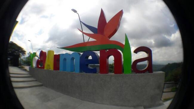 De lunes a viernes escuche 1150AM Las noticias de la región