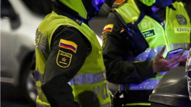 Policías